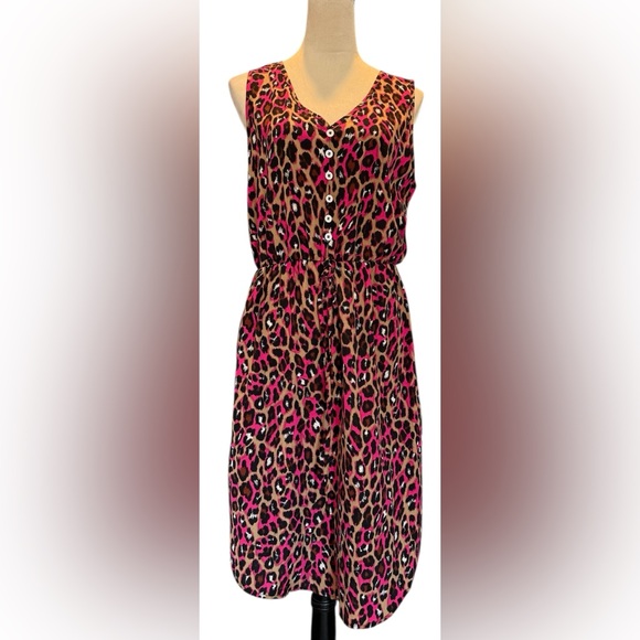 Pink Leopard Print Sleeveless Midi Dress - Picture 2 of 5
